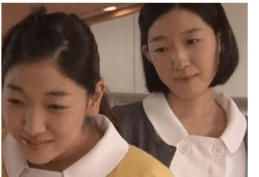 画像 江口のりこの双子の姉は安藤サクラ 二人の見分け方は Tsuru 蔓